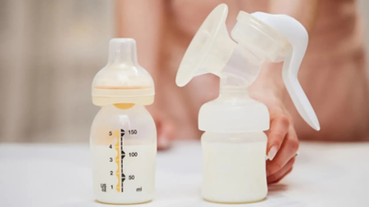 Changes in Breast Milk Color and Guidance for Mothers