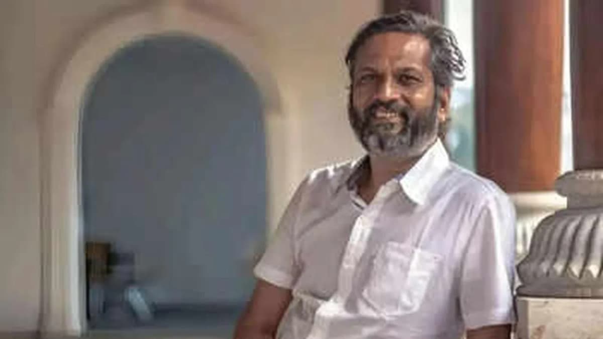 Zoho Founder Sridhar Vembu Questions Employee Initiative