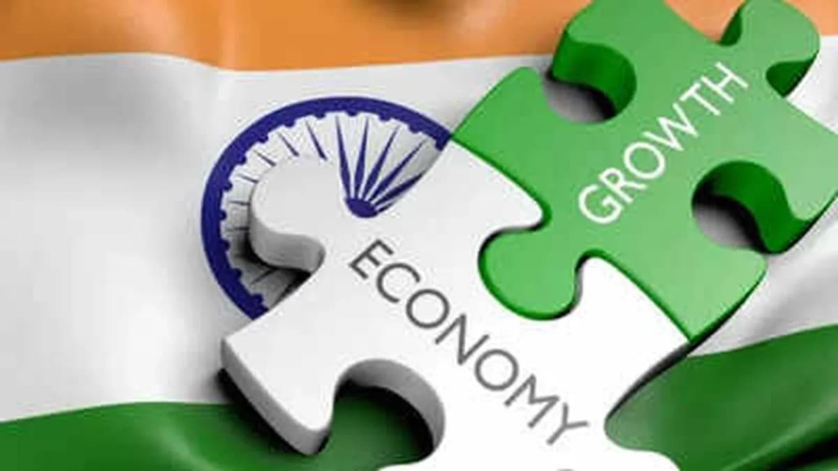 India's Economic Growth Projected at 7-7.2% in FY27