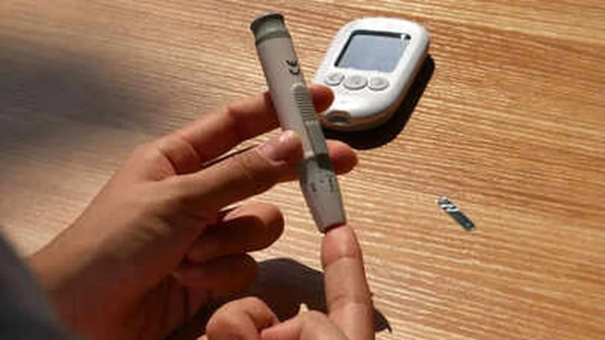 Diabetes Affects Men and Women Differently