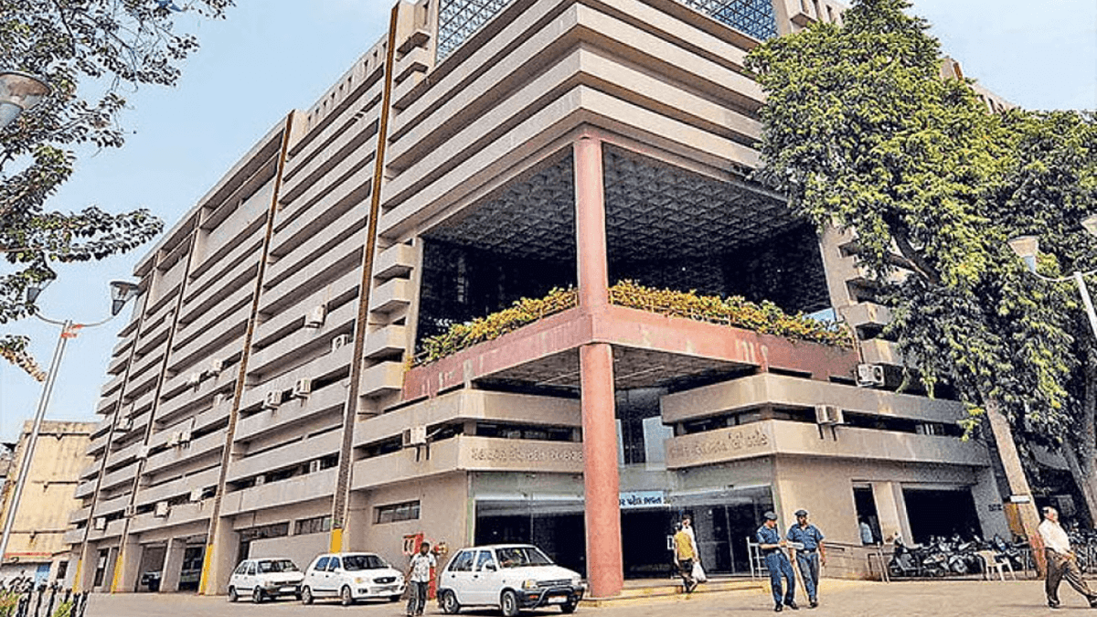 Ahmedabad Municipal Corporation Reports Record Tax Revenue
