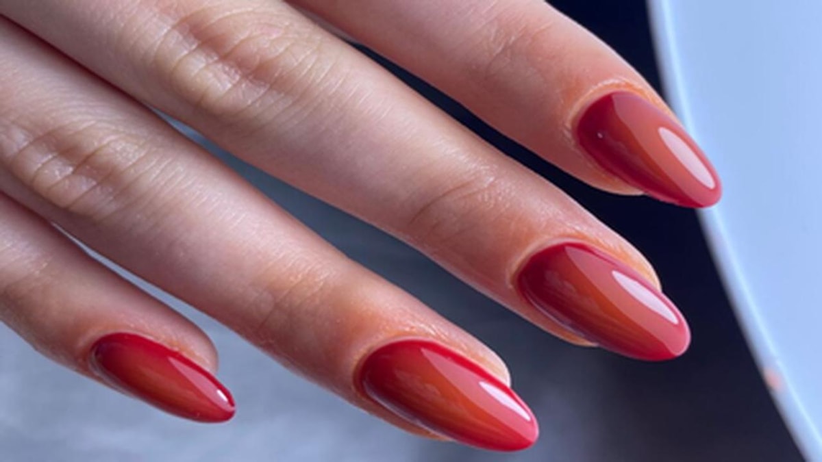 Smart Nail Polish Study: Clear Conductive Coat Turns Nails into Stylus Tools