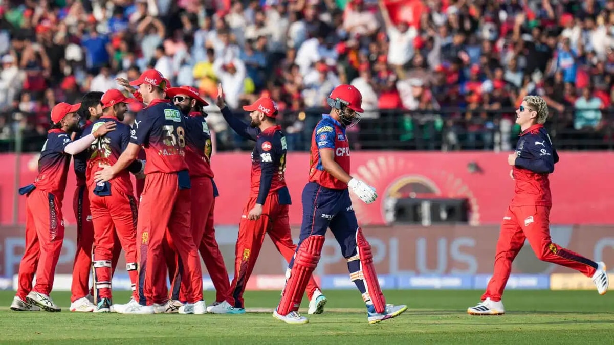RCB Becomes the First Team to Qualify for the Playoffs: Defeats Punjab by 23 Runs and Makes the Top 4 Race More Exciting