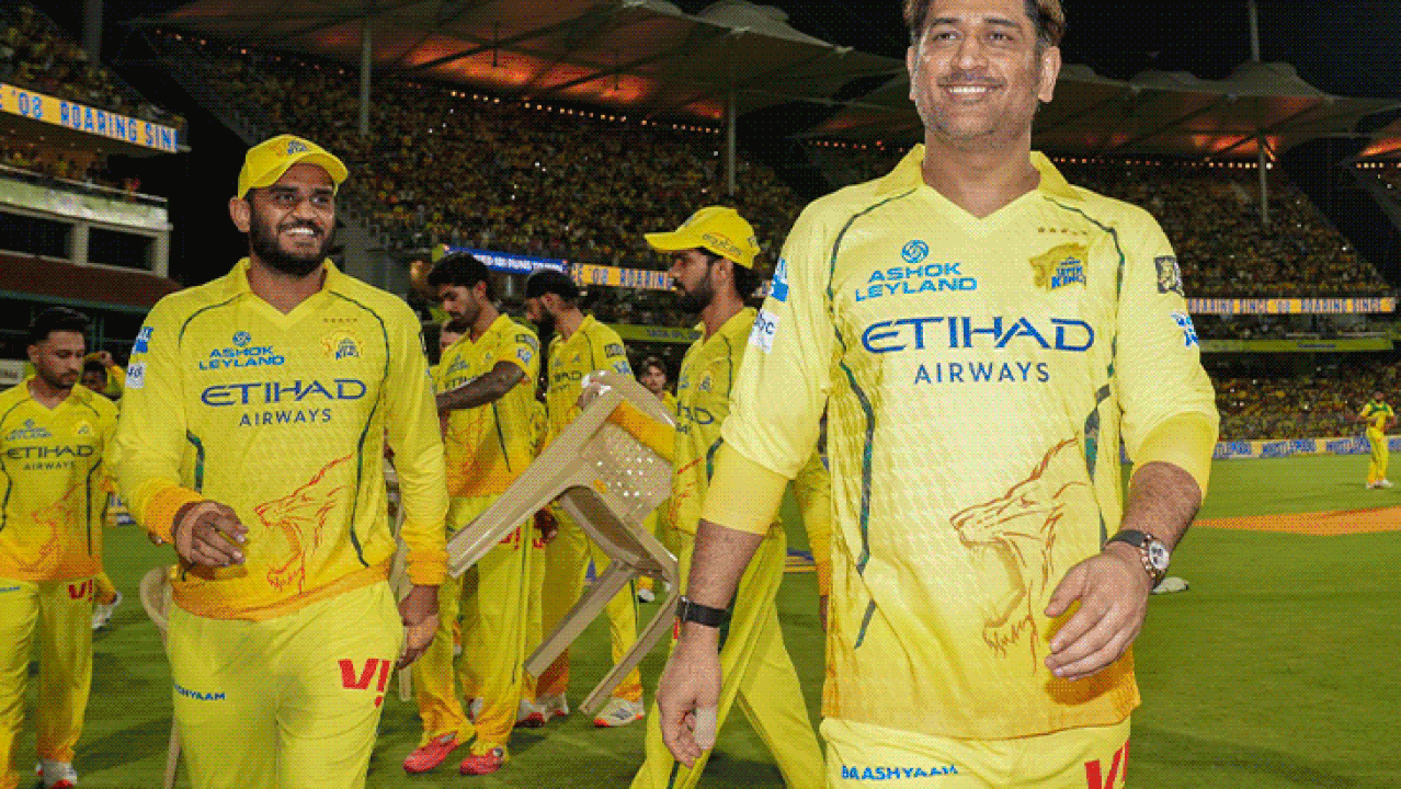 Discussion Around Dhoni’s Last IPL Intensifies: CSK Photoshoot Sparks Social Media Buzz, Klaasen and Sanju Involved in Heated Exchange
