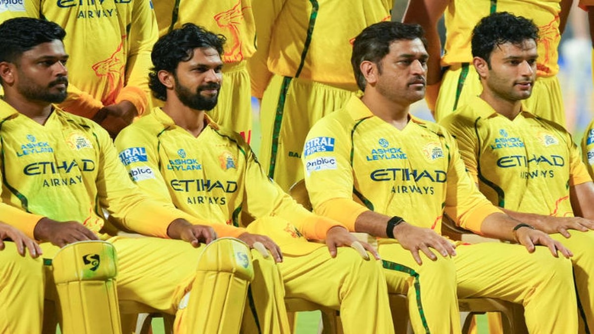 Is Dhoni's Era Ending? CSK's Failure in IPL 2026