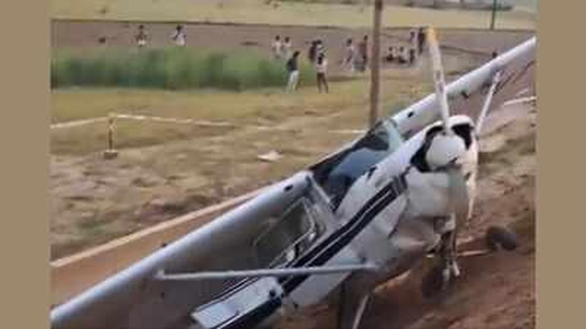 Cessna 152 Aircraft Crash Landing in Aligarh, Pilot Safe