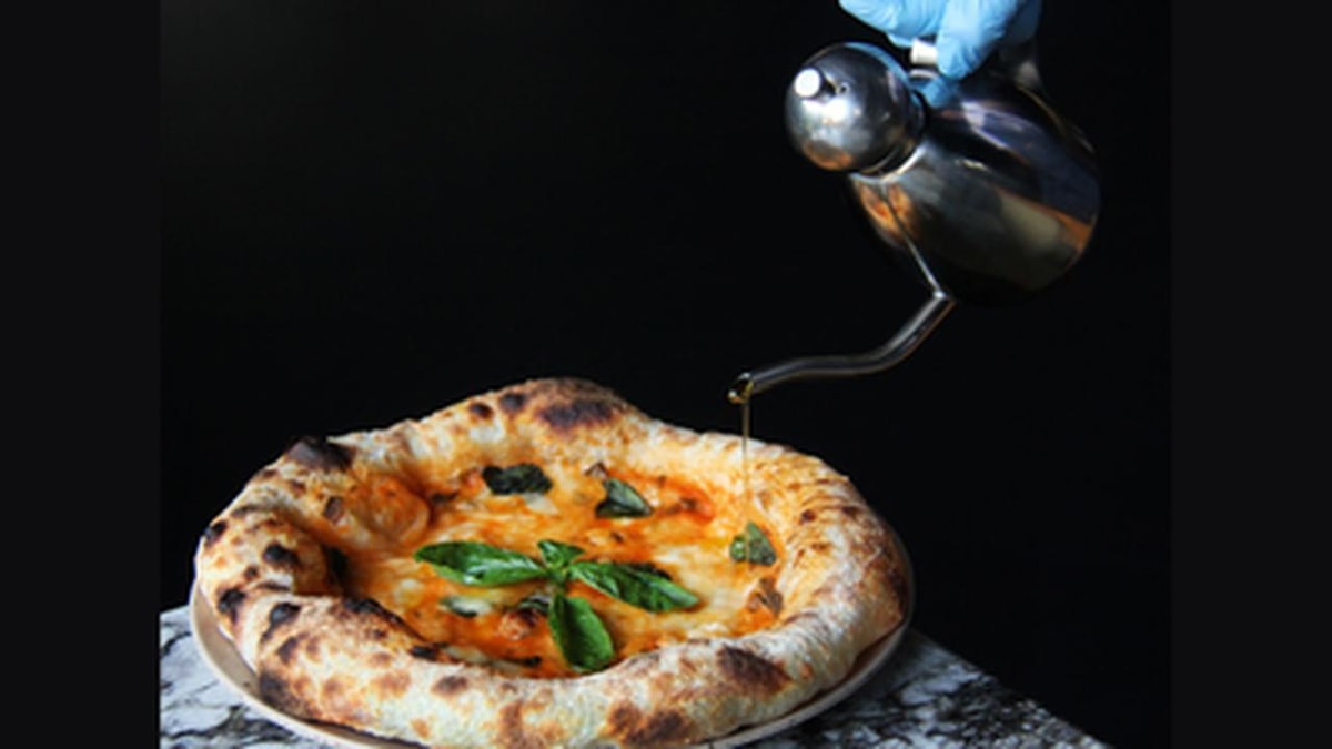 Zolocrust: A 24-Hour Vegetarian Restaurant