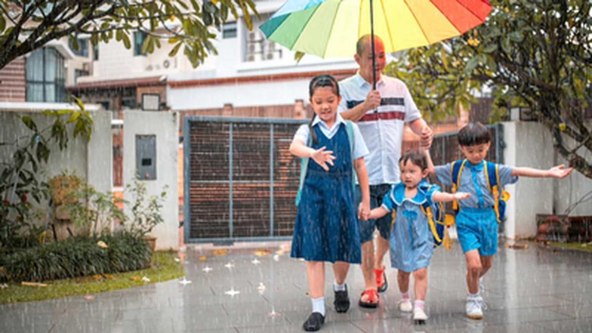 Special Care Needed for Children During Monsoon: What Parents Should Do