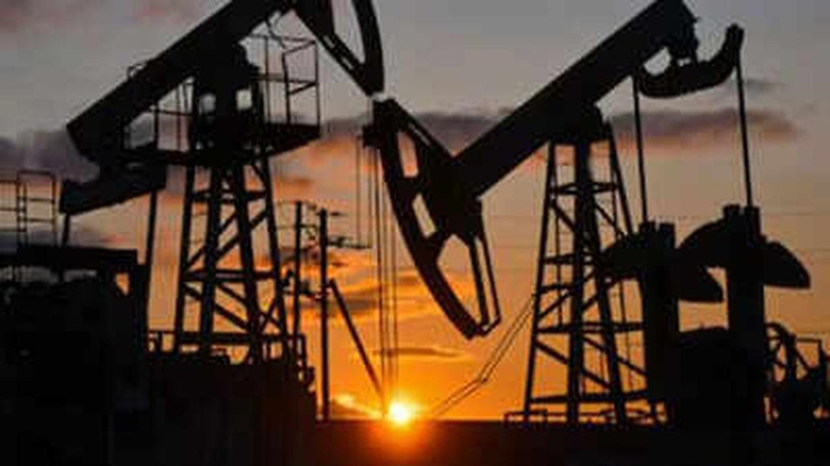 India's Crude Import Bill Surges by 26%, Oil Prices Rise