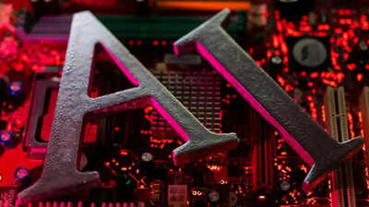Indian IT Sector Expects Growth from AI Starting 2027