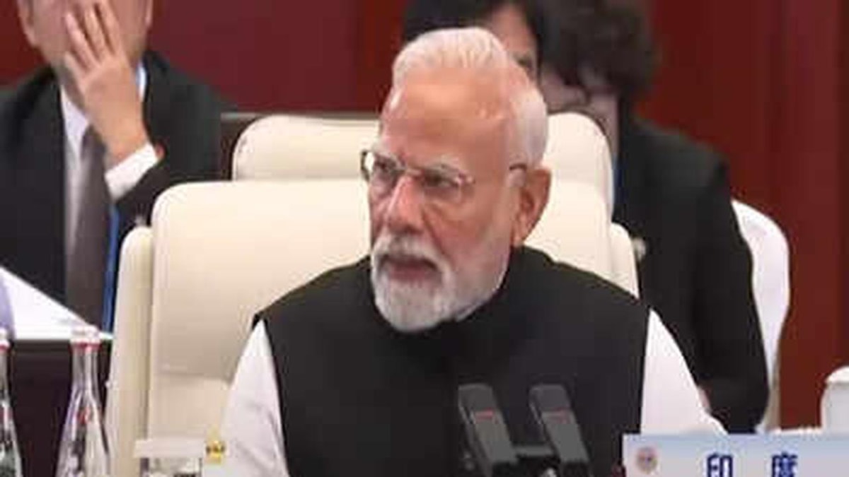 PM Modi Emphasizes Unity Against Terrorism at Shanghai Summit
