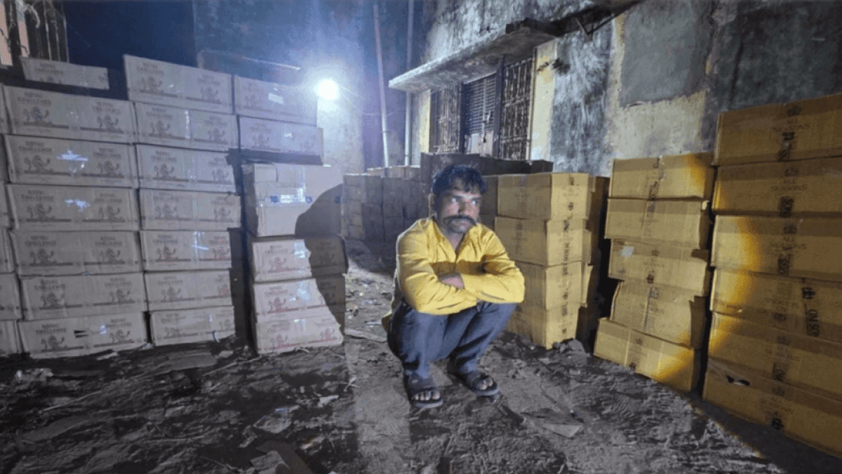 Foreign Liquor Worth ₹1.10 Crore Seized in Aravalli: Major SMC Action, 1 Arrested 4 Absconding Foreign Liquor Worth ₹1.10 Crore Seized in Aravalli: Major SMC Action, 1 Arrested 4 Absconding