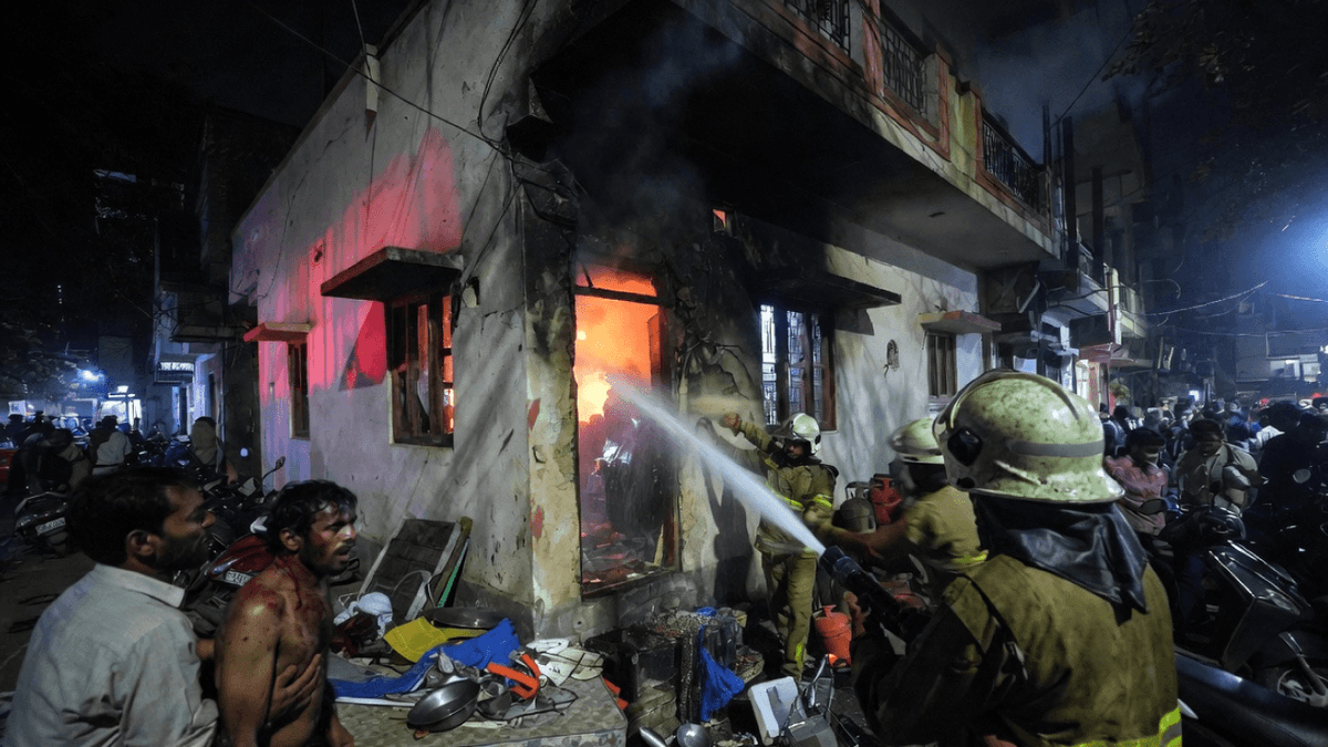 Explosion in Narayanpura: LPG Cylinder Blast Injures Five Explosion in Narayanpura: LPG Cylinder Blast Injures Five