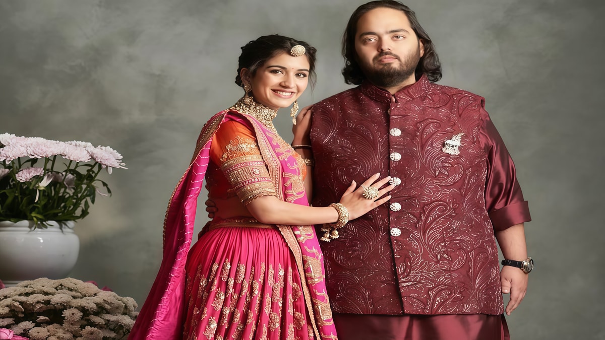Anant Ambani Celebrates Birthday In Jamnagar, Celebrities Arrive From Across India Anant Ambani Celebrates Birthday In Jamnagar, Celebrities Arrive From Across India