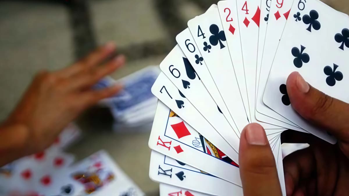 Five Women Arrested For Gambling Publicly In Jamnagar Five Women Arrested For Gambling Publicly In Jamnagar