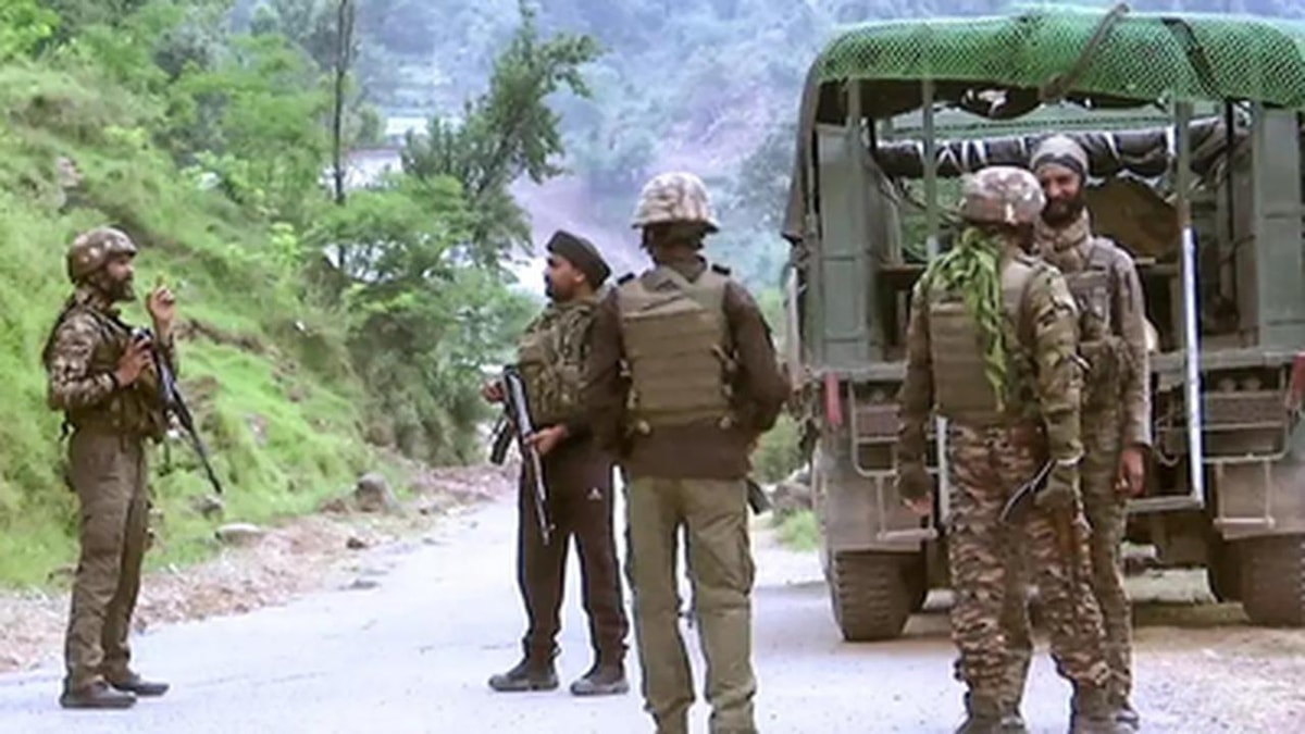 Terror Support Network Dismantled in Kishtwar, Two Overground Workers Arrested Terror Support Network Dismantled in Kishtwar, Two Overground Workers Arrested