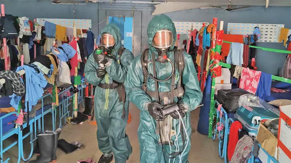 7 Dead After Ammonia Gas Leak at Seafood Export Unit in Tamil Nadu 7 Dead After Ammonia Gas Leak at Seafood Export Unit in Tamil Nadu