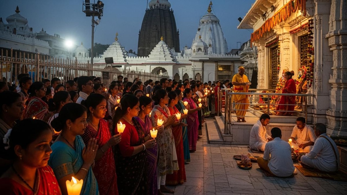 Jagannath's Rath Yatra and the Anasara Tradition Jagannath's Rath Yatra and the Anasara Tradition