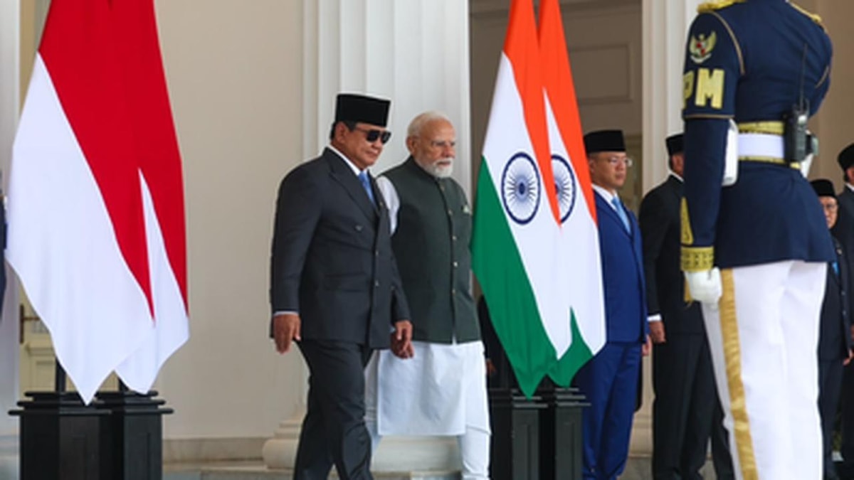 PM Modi's Address to Indonesian Parliament Strengthens India-Indonesia Ties PM Modi's Address to Indonesian Parliament Strengthens India-Indonesia Ties