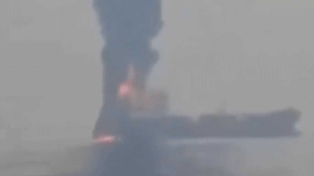 Attack on Indian Cargo Ship in Yemen, 14 Crew Members Rescued Attack on Indian Cargo Ship in Yemen, 14 Crew Members Rescued
