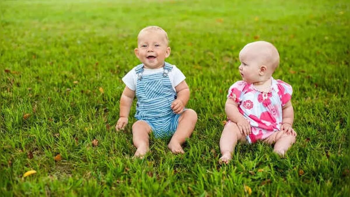 10 Beautiful Baby Names Inspired by Dawn, Sunset, and Sky 10 Beautiful Baby Names Inspired by Dawn, Sunset, and Sky