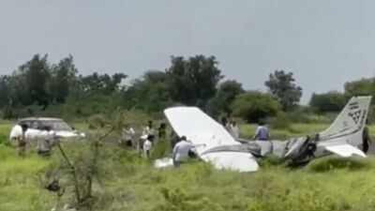 Trainer Aircraft Crashes Near Baramati Airstrip in Pune, Investigation Underway Trainer Aircraft Crashes Near Baramati Airstrip in Pune, Investigation Underway