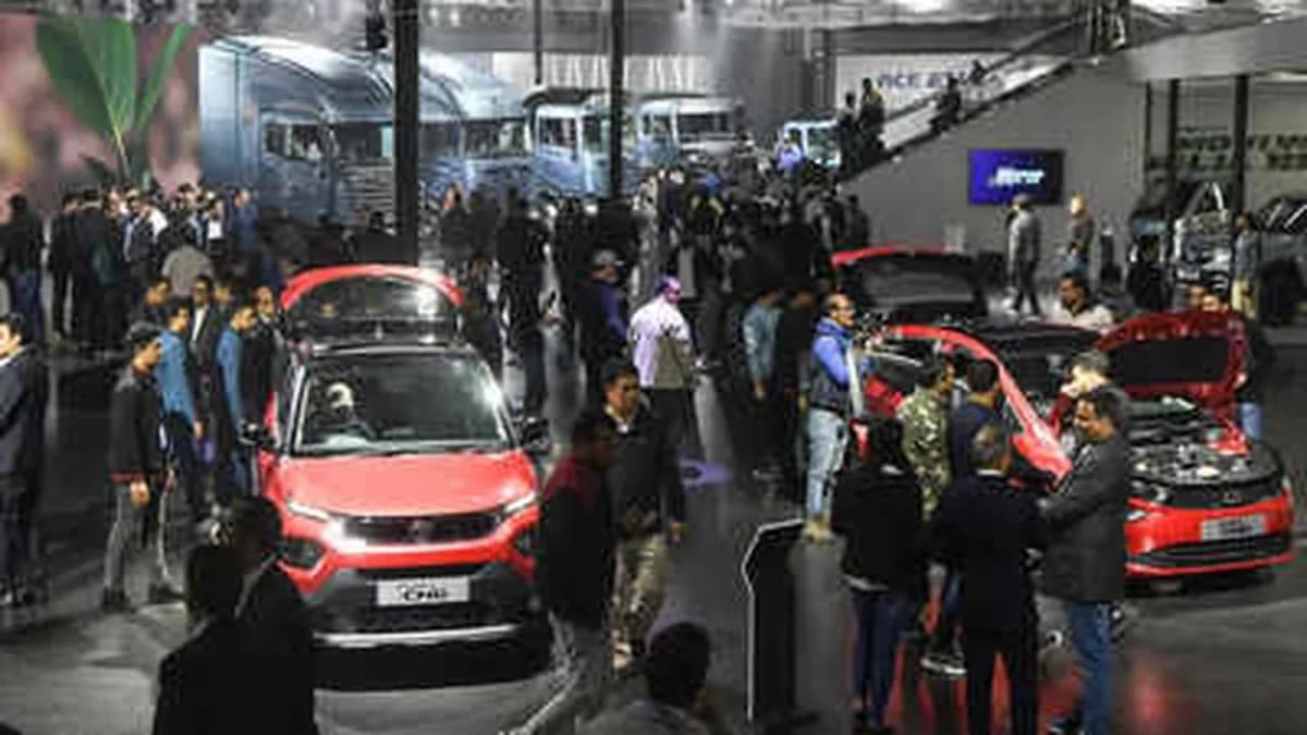 Car Manufacturers Face Profit Decline, But Sales Increase