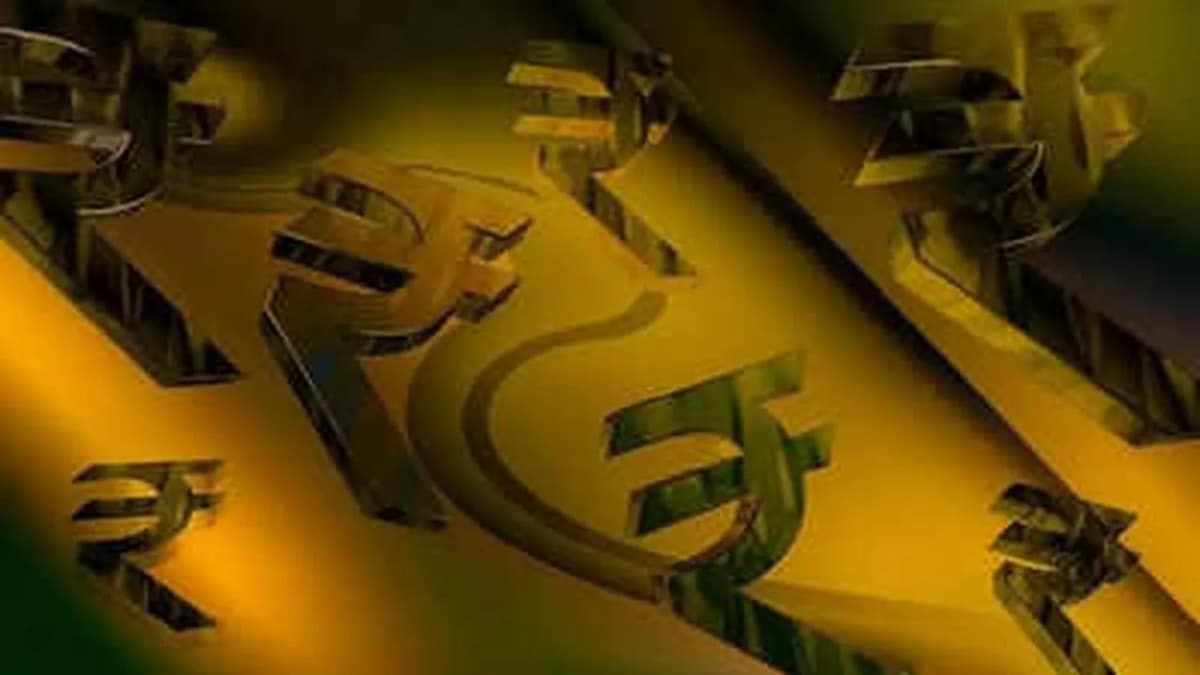 Indian Rupee Strengthens to 95.64 Against US Dollar Indian Rupee Strengthens to 95.64 Against US Dollar