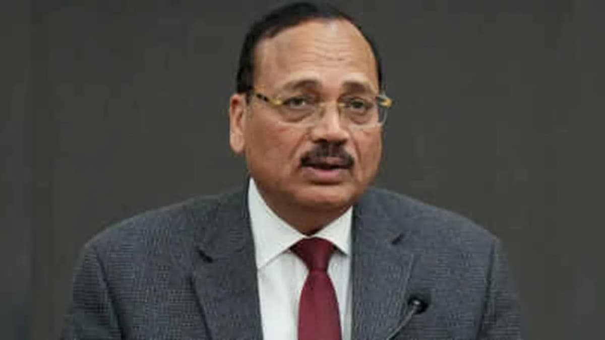 Supreme Court Addresses Complaint Against Justice Sharma by Justice Mehta