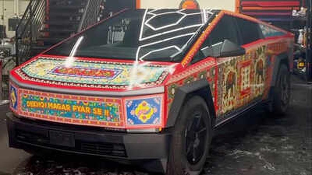 Tesla Cybertruck Gets a Unique Indian Makeover in the US Tesla Cybertruck Gets a Unique Indian Makeover in the US