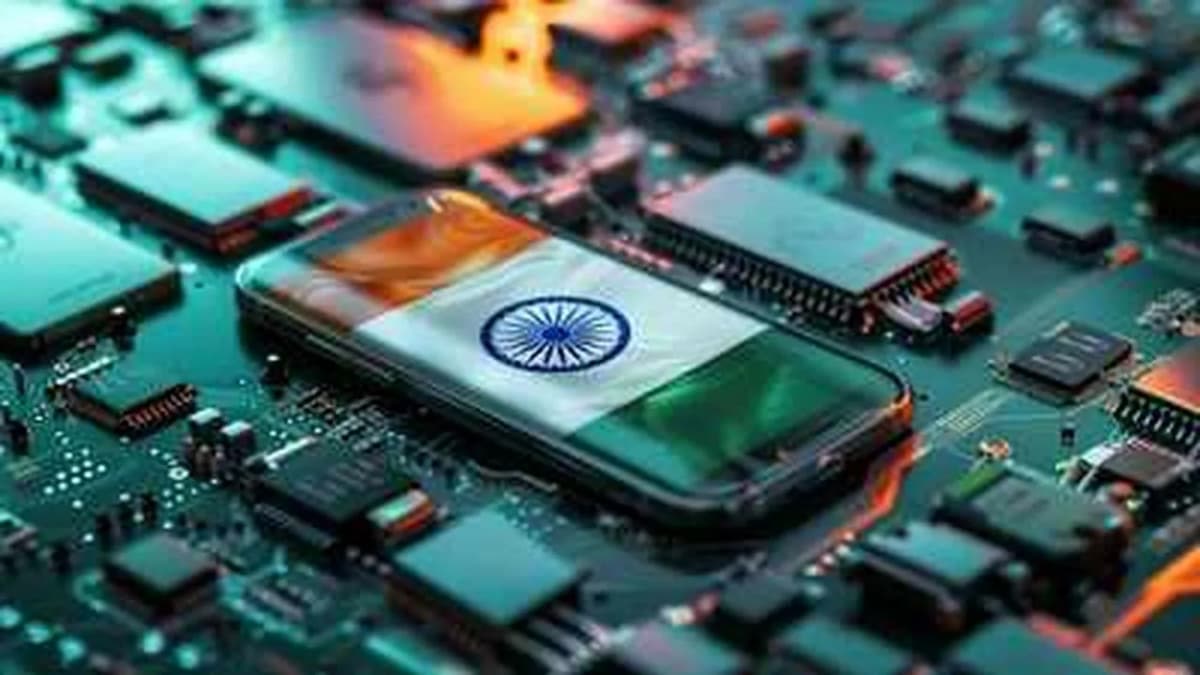 India Launches ₹62,500 Crore Mobile Phone Manufacturing Scheme Revolutionizing Sector India Launches ₹62,500 Crore Mobile Phone Manufacturing Scheme Revolutionizing Sector