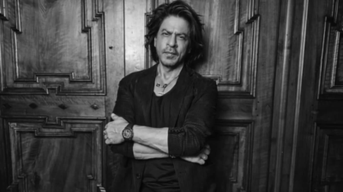 Shah Rukh Khan's Philosophy on Sacrificing Comfort for Success Shah Rukh Khan's Philosophy on Sacrificing Comfort for Success