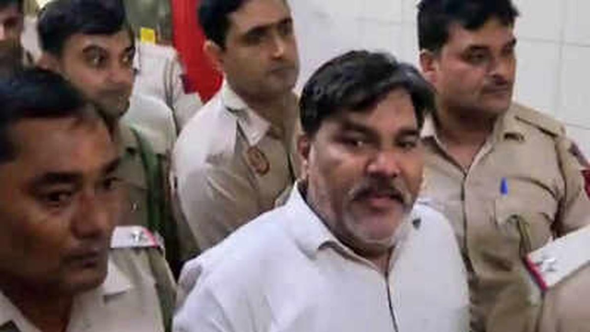 Tahir Hussain Challenges Delhi High Court, Police Ordered to Respond Tahir Hussain Challenges Delhi High Court, Police Ordered to Respond