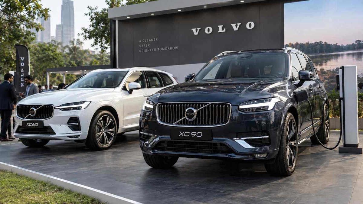 Volvo XC60 and XC90 PHEV Facelifts Debut With Longer Range Volvo XC60 and XC90 PHEV Facelifts Debut With Longer Range