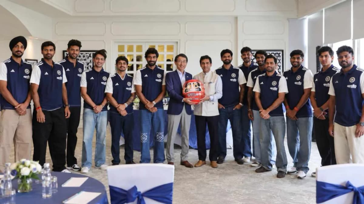 Team India Faces Jersey Size Issue Ahead of Asian Games Team India Faces Jersey Size Issue Ahead of Asian Games