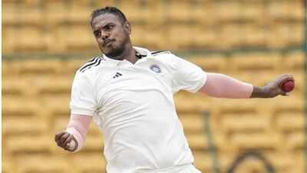 Yash Dayal Returns to Cricket After 16 Months, Joins Ranji Trophy Camp Yash Dayal Returns to Cricket After 16 Months, Joins Ranji Trophy Camp