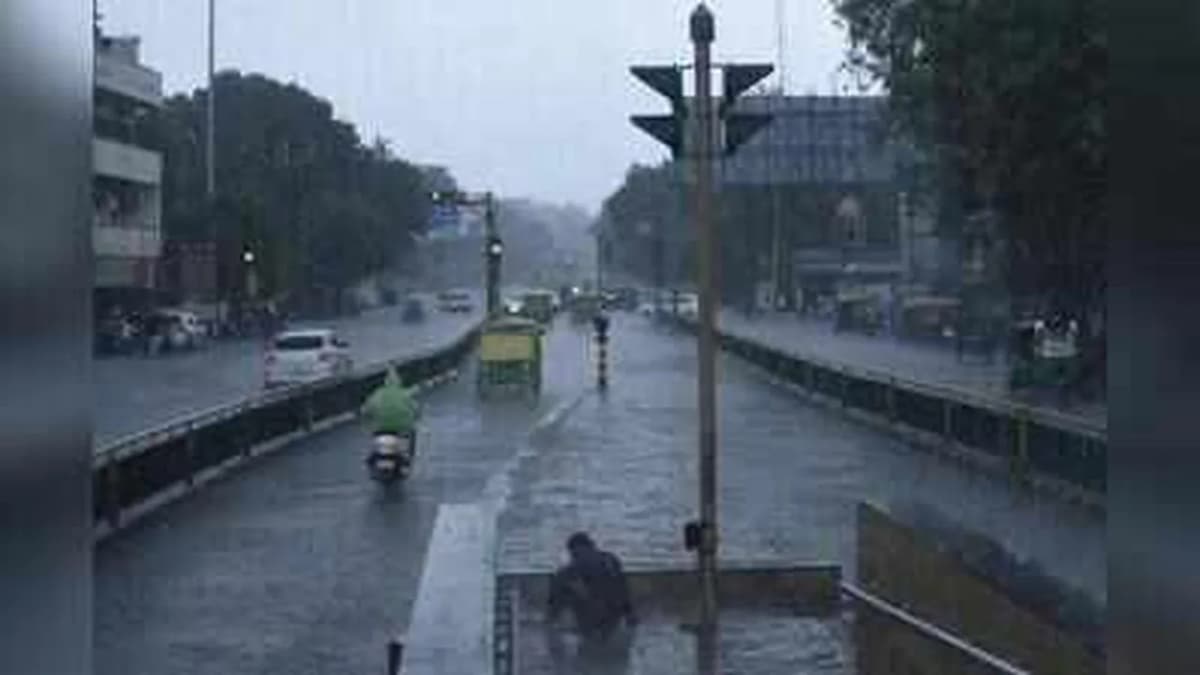 Temperature Rise and Rain Forecast in Ahmedabad