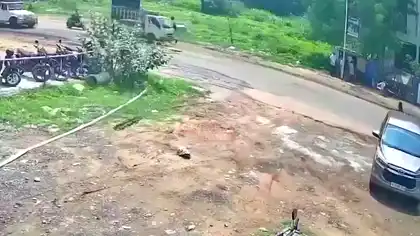 Student Hit by Crane After Overtaking Attempt on Narrow Ahmedabad Road