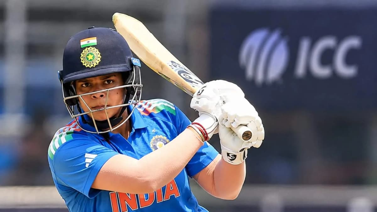 Shafali Verma Breaks Into ICC T20I Top Four Shafali Verma Breaks Into ICC T20I Top Four