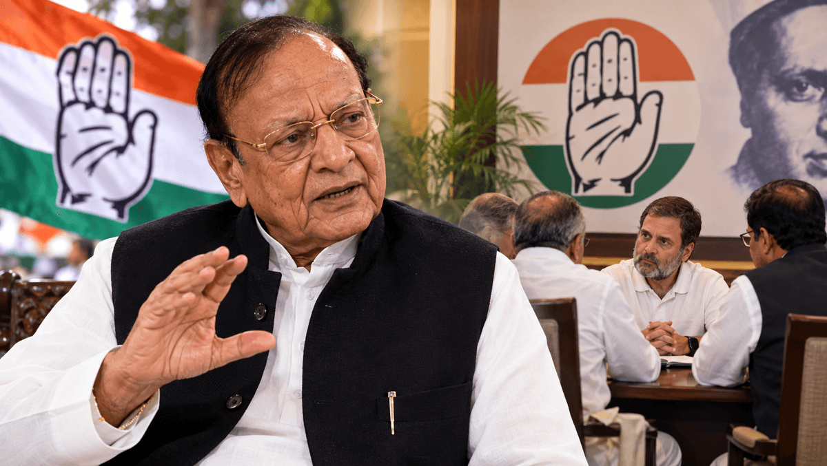 Shankersinh Vaghela’s Possible Return to Congress Sparks Political Discussion in Gujarat Shankersinh Vaghela’s Possible Return to Congress Sparks Political Discussion in Gujarat