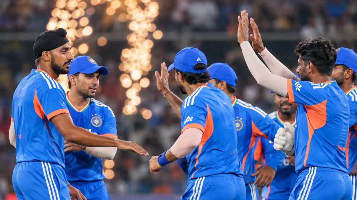 India Beat West Indies by 14 Runs in Third T20, Take 2-1 Series Lead India Beat West Indies by 14 Runs in Third T20, Take 2-1 Series Lead