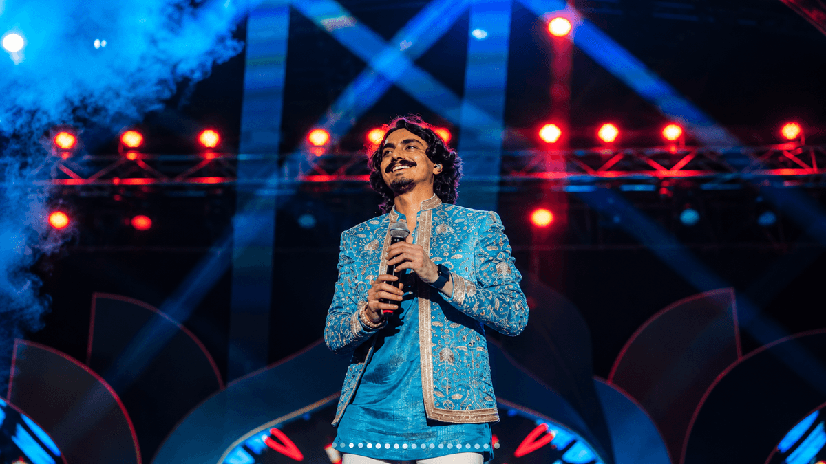 VHP Leader Aditya Gadhvi Announces Helpline for Minorities at Ahmedabad Garba Festival VHP Leader Aditya Gadhvi Announces Helpline for Minorities at Ahmedabad Garba Festival
